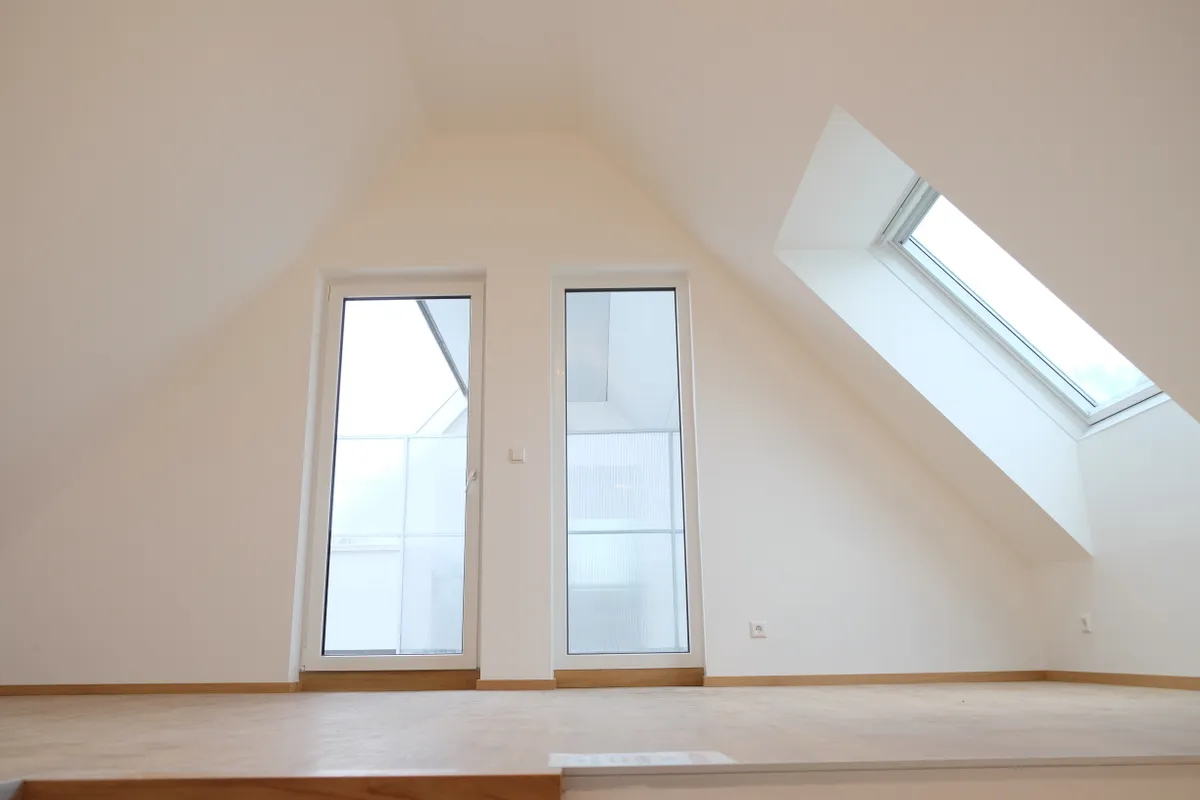 Außergewöhnliche 78m² Maisonette-Wohnung mit Galerie und Dachterrasse - Ansicht 2