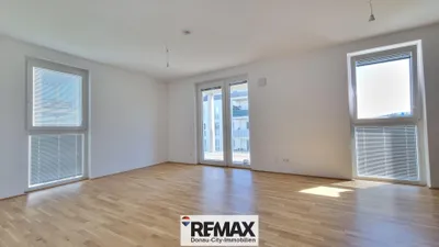 "Modern & New Apartment with Large Kitchen" – Bild 3