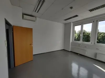 3-Zimmer-Gewerbeimmobilie mieten in Wels – 79 m², € 951 – Bild 8 von 11