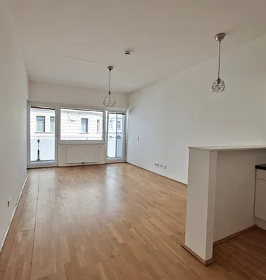 Sehr gut aufgeteilte Stadtwohnung mit 3 Räumen mit großem Balkon - für Singles oder Paare - in 1050 Wien – Bild 2