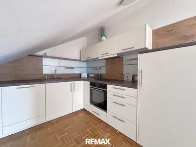 10-Zimmer-Haus kaufen in Klagenfurt – 220 m², € 429.000 – Bild 9 von 11