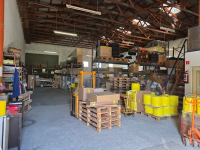Gewerbeimmobilie mieten in Linz Land – 350 m², € 2.100 – Bild 3 von 12