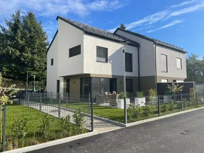 4-Zimmer-Haus kaufen in Klagenfurt – 112 m², € 595.000 – Bild 1 von 13