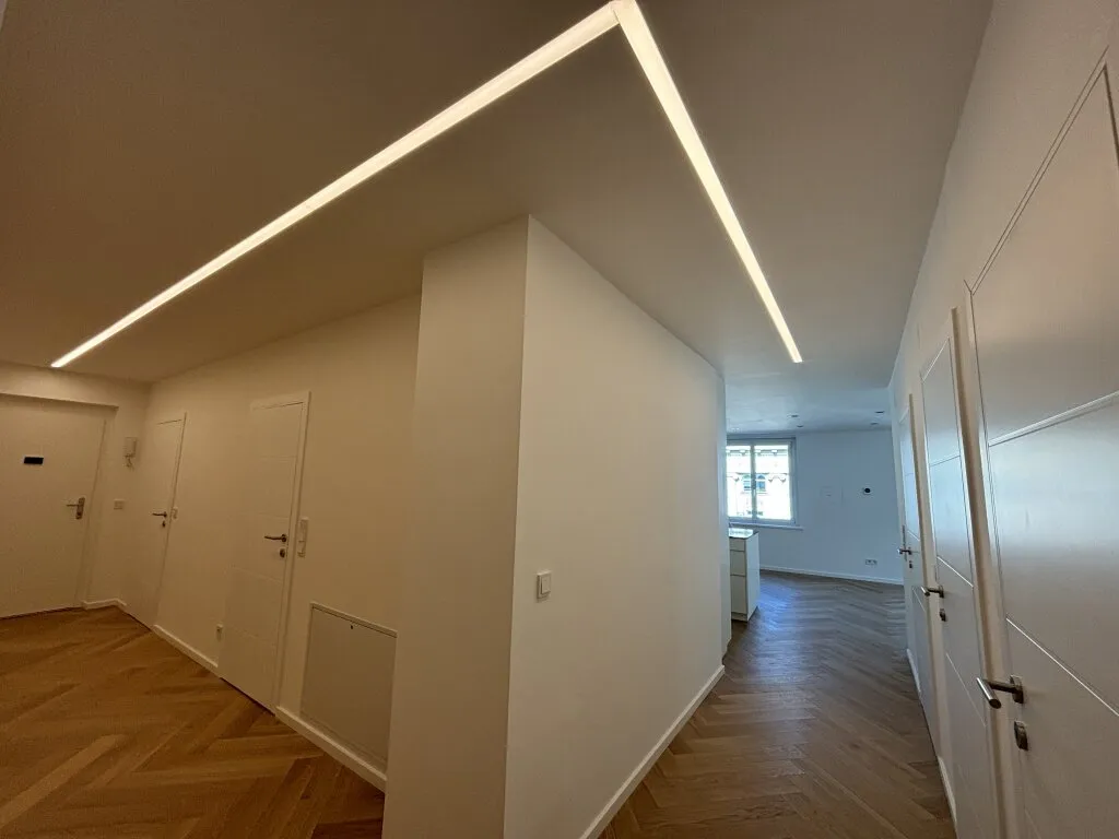 Moderne Stadtwohnung mit Blick! – pohled 2