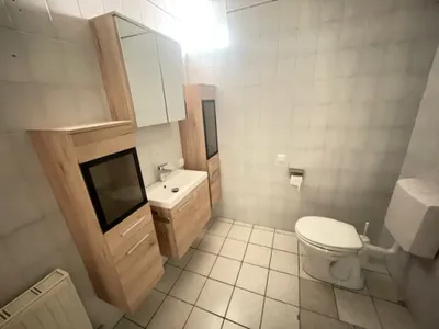 9-Zimmer-Immobilie mieten in Neusiedl am See – 200 m², € 980 – Bild 13 von 13
