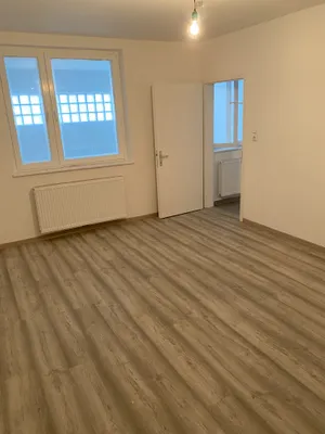8-Zimmer-Gewerbeimmobilie kaufen in Mattersburg – 174 m², € 398.000 – Bild 5 von 24