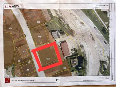 Grundstück kaufen in Schwaz – 500 m², € 220.000