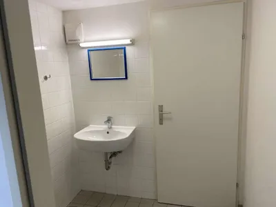 2-Zimmer-Gewerbeimmobilie mieten in Sankt Pölten – 112,11 m², € 1.483 – Bild 9 von 12