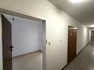 Klimatisierte Dachgeschosswohnung mit 4 Schlafzimmer und Garage // Air-conditioned attic apartment with 4 bedrooms and garage // – Bild 2
