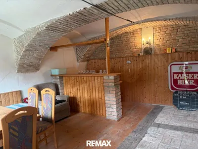 9-Zimmer-Haus kaufen in Hollabrunn – 350 m², € 229.900 – Bild 22 von 35