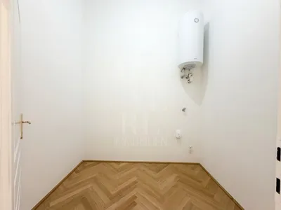 6-Zimmer-Wohnung mieten in Wien – 214,55 m², € 4.995 – Bild 13 von 17