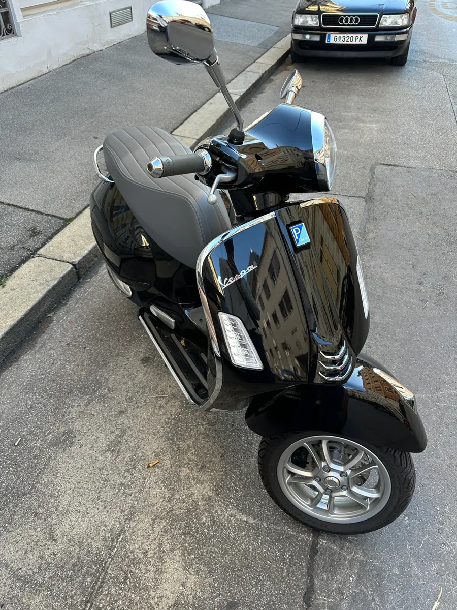 Vespa GTS