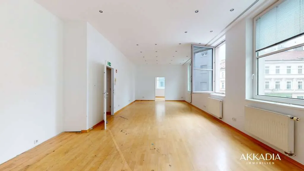 Helles 3-Zimmer-Büro mit Erweiterungsoption – pohled 2