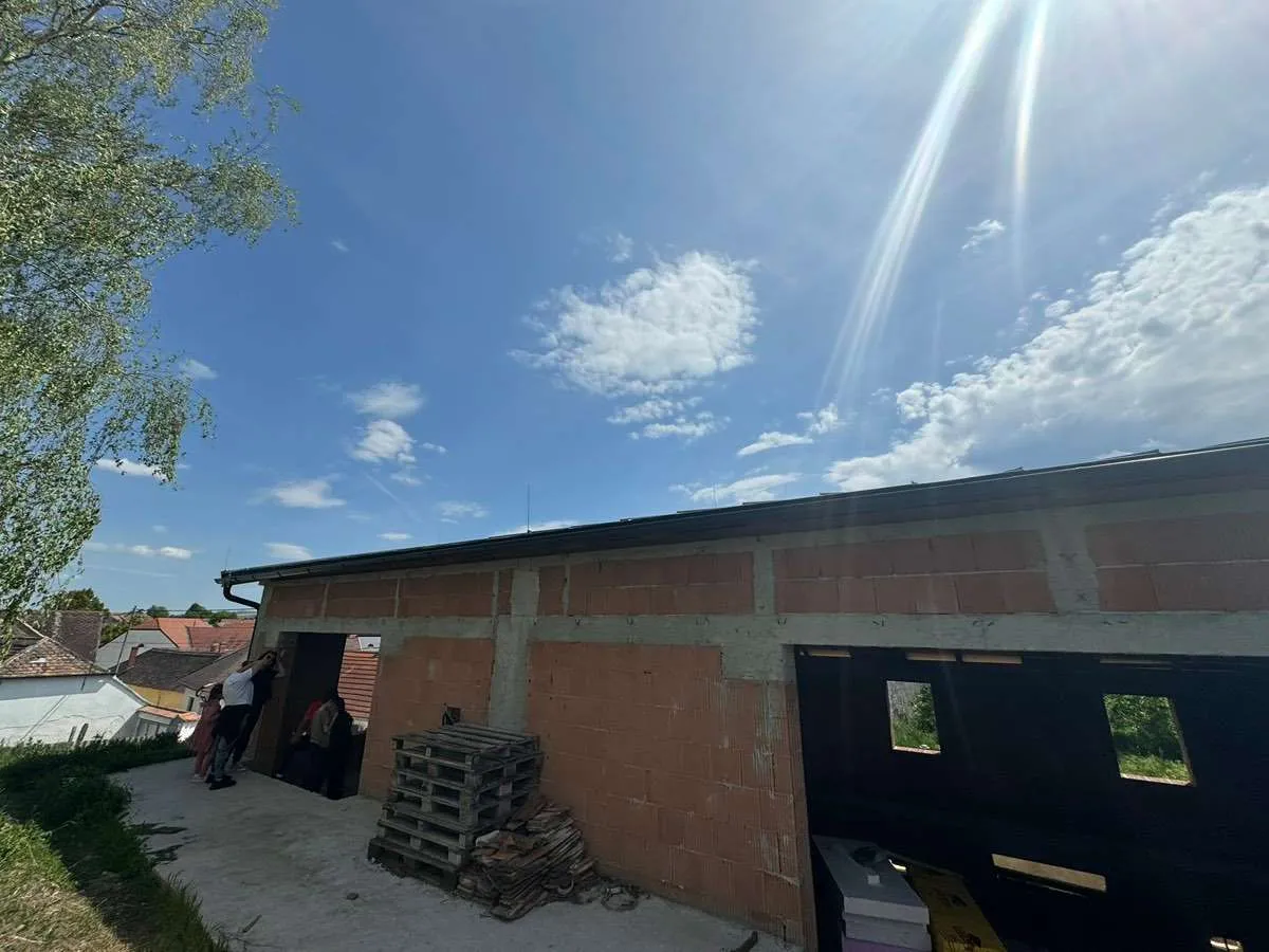 PROVISIONSFREI !!! Top Geldanlage - Kellerhaus mit Mansarde, Grundstück und renovierbarem Kellerhaus - Ansicht 3