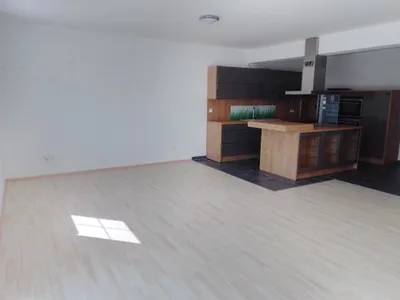 4-Zimmer-Haus mieten in Mistelbach – 130 m², € 1.510 – Bild 4 von 16