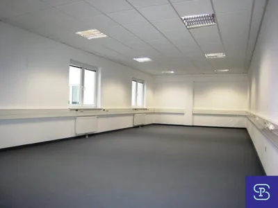 10-Zimmer-Gewerbeimmobilie mieten in Wien – 366 m², € 3.064 – Bild 1 von 7