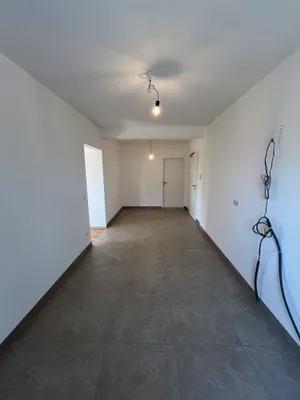 1-Zimmer-Wohnung mieten in Wels – 61 m², € 924