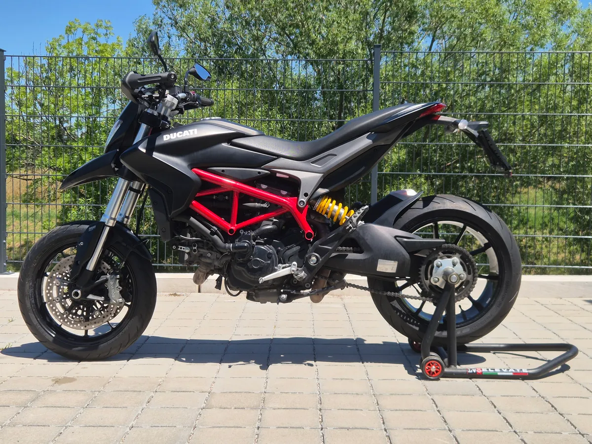 Ducati Hypermotard