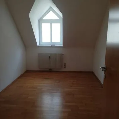 3-Zimmer-Wohnung mieten in Wiener Neustadt – 87,34 m², € 904 – Bild 3 von 12