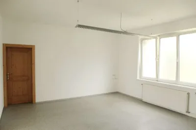 2-Zimmer-Gewerbeimmobilie mieten in Vöcklabruck – 66 m², € 880 – Bild 7 von 13