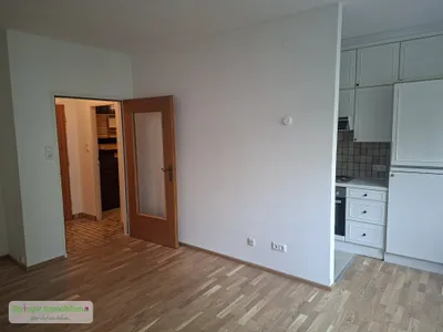 1-Zimmer-Wohnung mieten in Salzburg Stadt – 30 m², € 644 – Bild 6 von 12