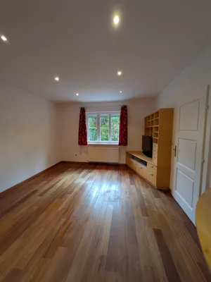 7-Zimmer-Haus mieten in Tulln – 140 m², € 2.860 – Bild 10 von 29