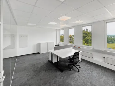 Gewerbeimmobilie mieten in Wien – 1 340 m², € 12 – Bild 2 von 10