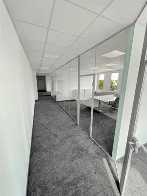 Gewerbeimmobilie mieten in Wien – 1 340 m², € 12 – Bild 10 von 10