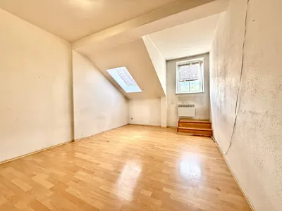 4-Zimmer-Wohnung kaufen in Neunkirchen – 87,2 m², € 121.931 – Bild 1 von 14