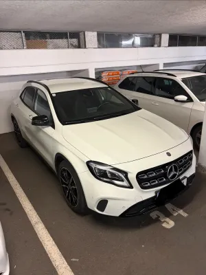 Mercedes-Benz GLA-Klasse