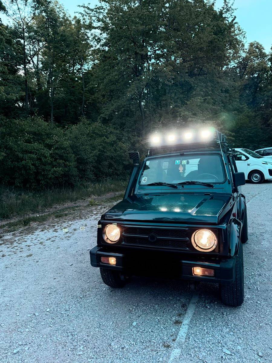 (reserviert) Suzuki Samurai SJ50V SUV / Geländewagen
