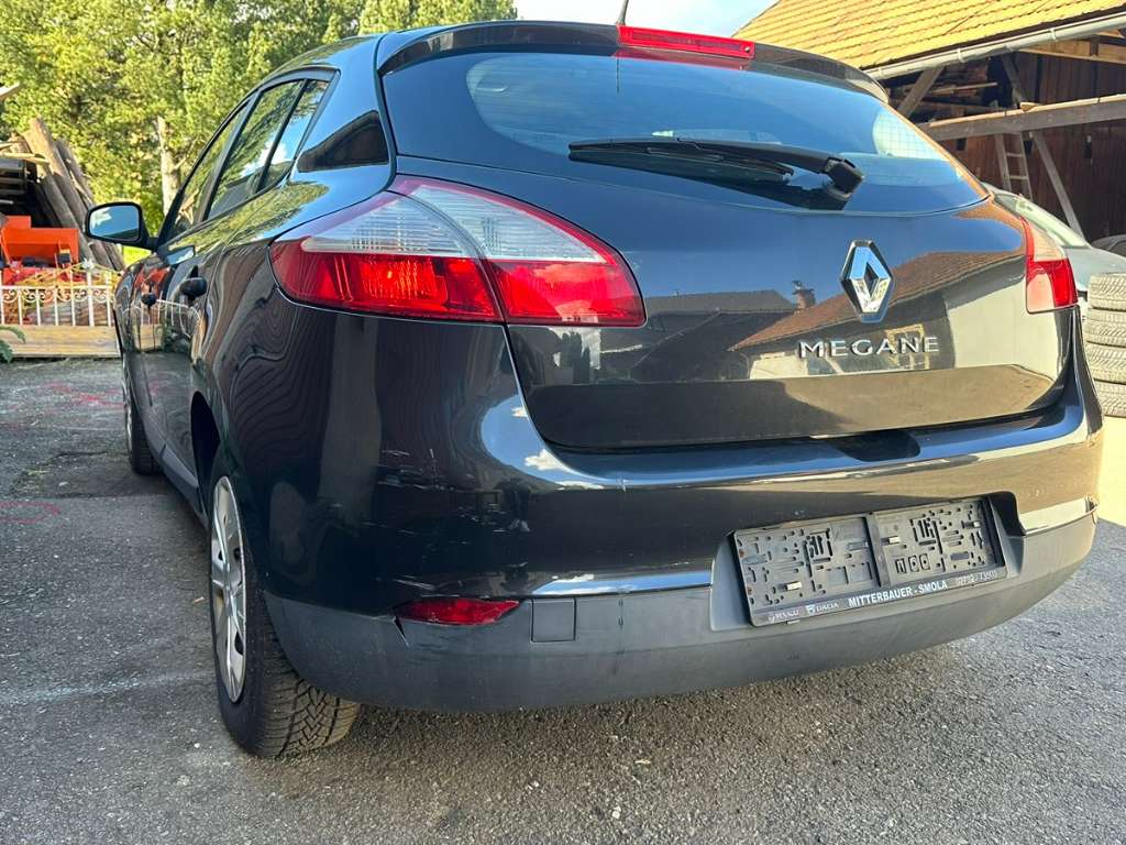 Renault Mégane 1 6 Klein Kompaktwagen 2010 235 000 km 1 700