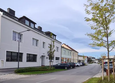Gewerbeimmobilie kaufen in Baden – 480 m², € 1.200.000 – Bild 1 von 45