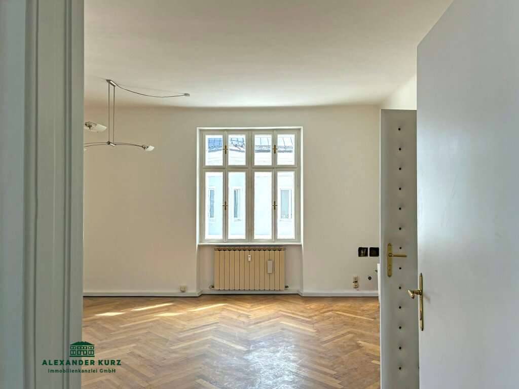 Büro mit Flair und Balkon im Adräviertel - Ansicht 3