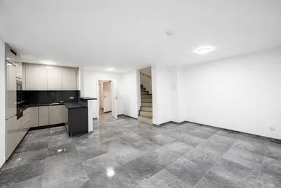 7-Zimmer-Haus mieten in Bruck an der Leitha – 161 m², € 2.550 – Bild 2 von 14
