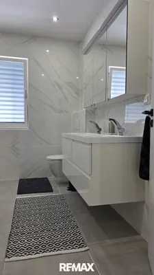 6-Zimmer-Haus kaufen in Bruck an der Leitha – 190 m², € 749.000 – Bild 12 von 24