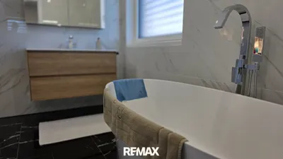 6-Zimmer-Haus kaufen in Bruck an der Leitha – 190 m², € 749.000 – Bild 11 von 24