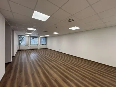 Gewerbeimmobilie mieten in Klagenfurt – 733 m², € 7.330 – Bild 15 von 17