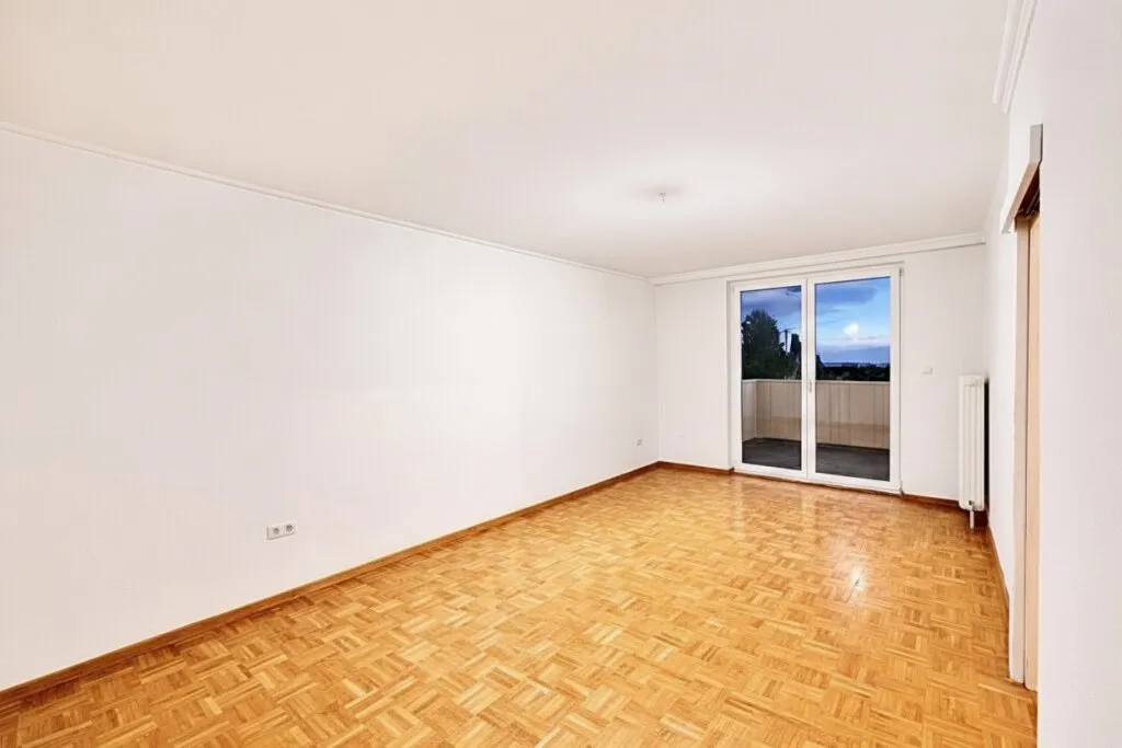 HOCH. HELL. MIT FREIFLÄCHE | Neubau - Freier Mietzins | 3 Zimmer | ca. 78 m² gew. NFL | Große Loggia | Neustiftgasse - Ansicht 2