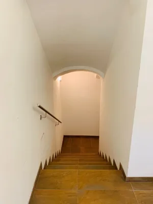 2-Zimmer-Gewerbeimmobilie mieten in Klagenfurt – 83 m², € 990 – Bild 7 von 11