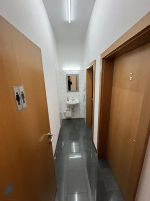 8-Zimmer-Gewerbeimmobilie kaufen in Korneuburg – 320 m², € 1.300.000 – Bild 25 von 32