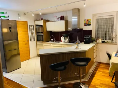 11-Zimmer-Haus kaufen in Rohrbach – 226 m², € 696.000 – Bild 7 von 14