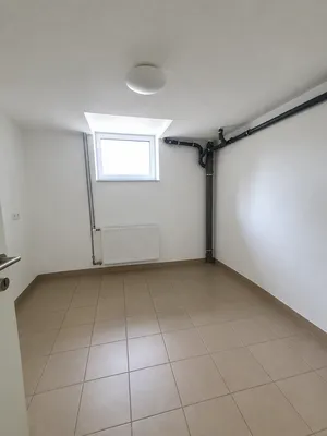 6-Zimmer-Haus mieten in Linz Land – 200 m², € 2.020 – Bild 31 von 38