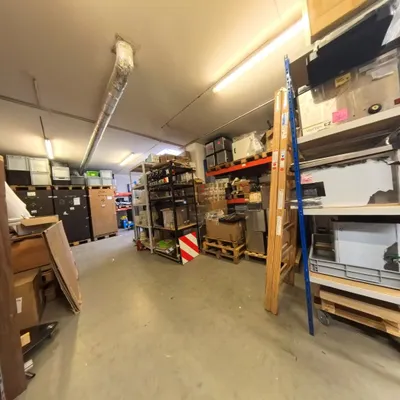 1-Zimmer-Gewerbeimmobilie mieten in Wien – 98 m², € 921 – Bild 3 von 4