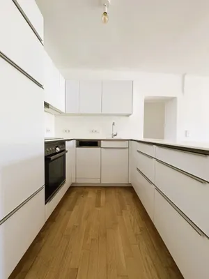 3-Zimmer-Wohnung mieten in Salzburg Stadt – 110,9 m², € 2.150 – Bild 8 von 12