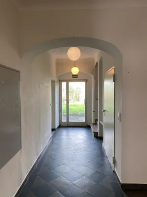 8-Zimmer-Gewerbeimmobilie mieten in Graz – 136 m², € 1.600 – Bild 2 von 15