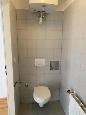 8-Zimmer-Gewerbeimmobilie mieten in Graz – 136 m², € 1.600 – Bild 12 von 15
