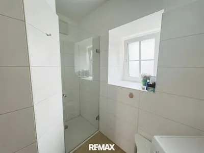 2-Zimmer-Wohnung mieten in Gmunden – 45 m², € 587 – Bild 5 von 8