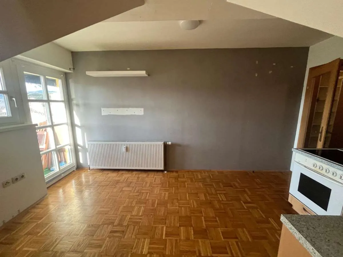 Charmante 2-Zimmer Wohnung mit Balkon! - Ansicht 2
