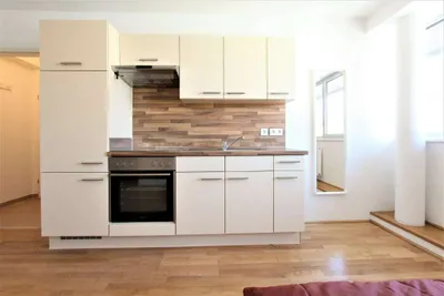 Helle, schön möblierte 1-Zimmer-Wohnung! Kurzzeitvermietung! – Bild 2